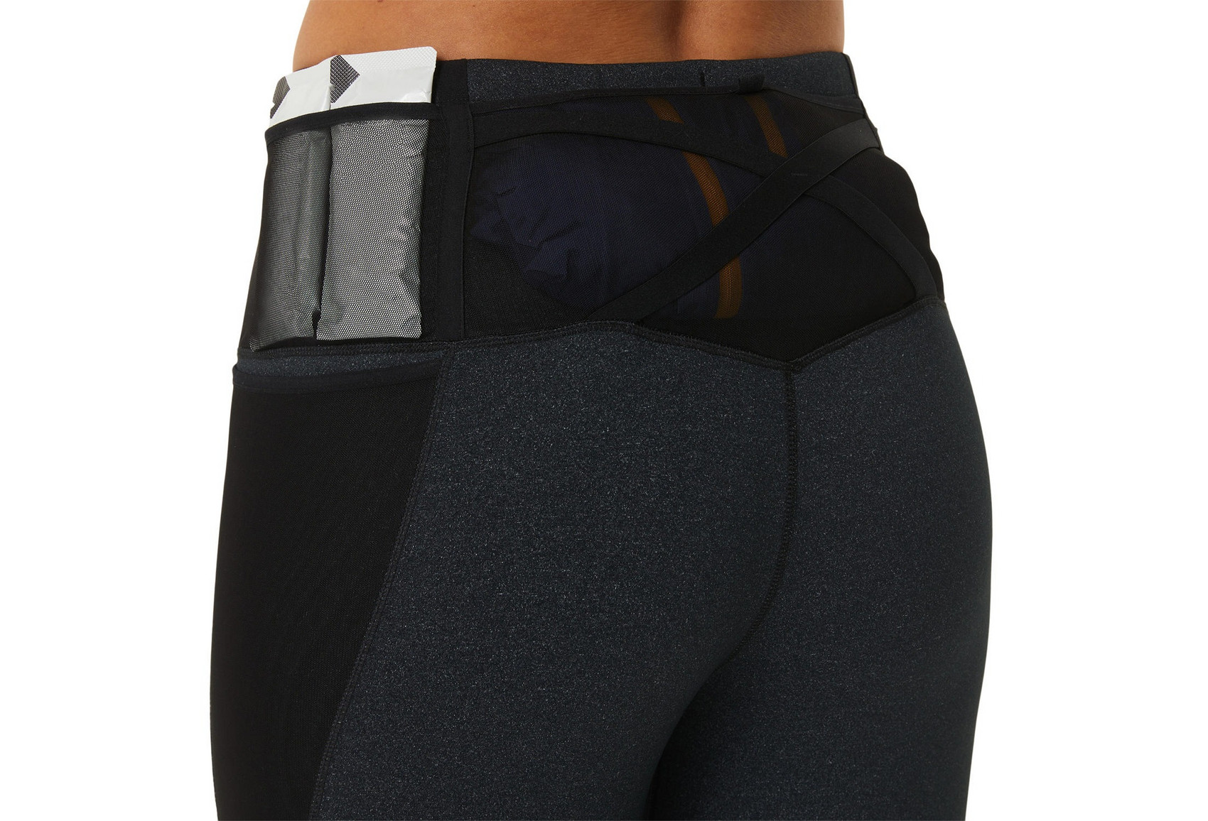 Buy Under Armour Women's Armour Mesh Panel Leggings Black in Kuwait -SSS